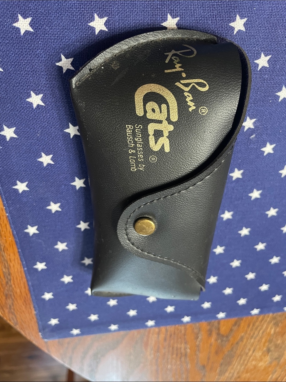 Ray-Ban vintage Cats Black Sunglasses Case